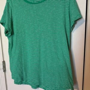 Crown & Ivy Women’s Top Green/White small stripes Plus Size 1X